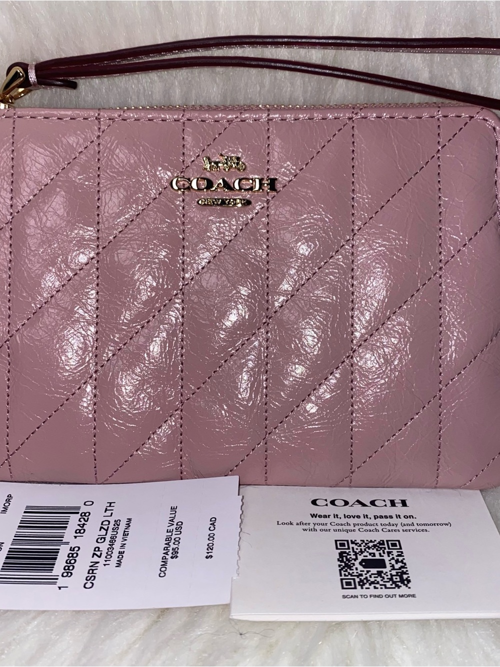Coach leather Wristlet New - Picture 2 of 9